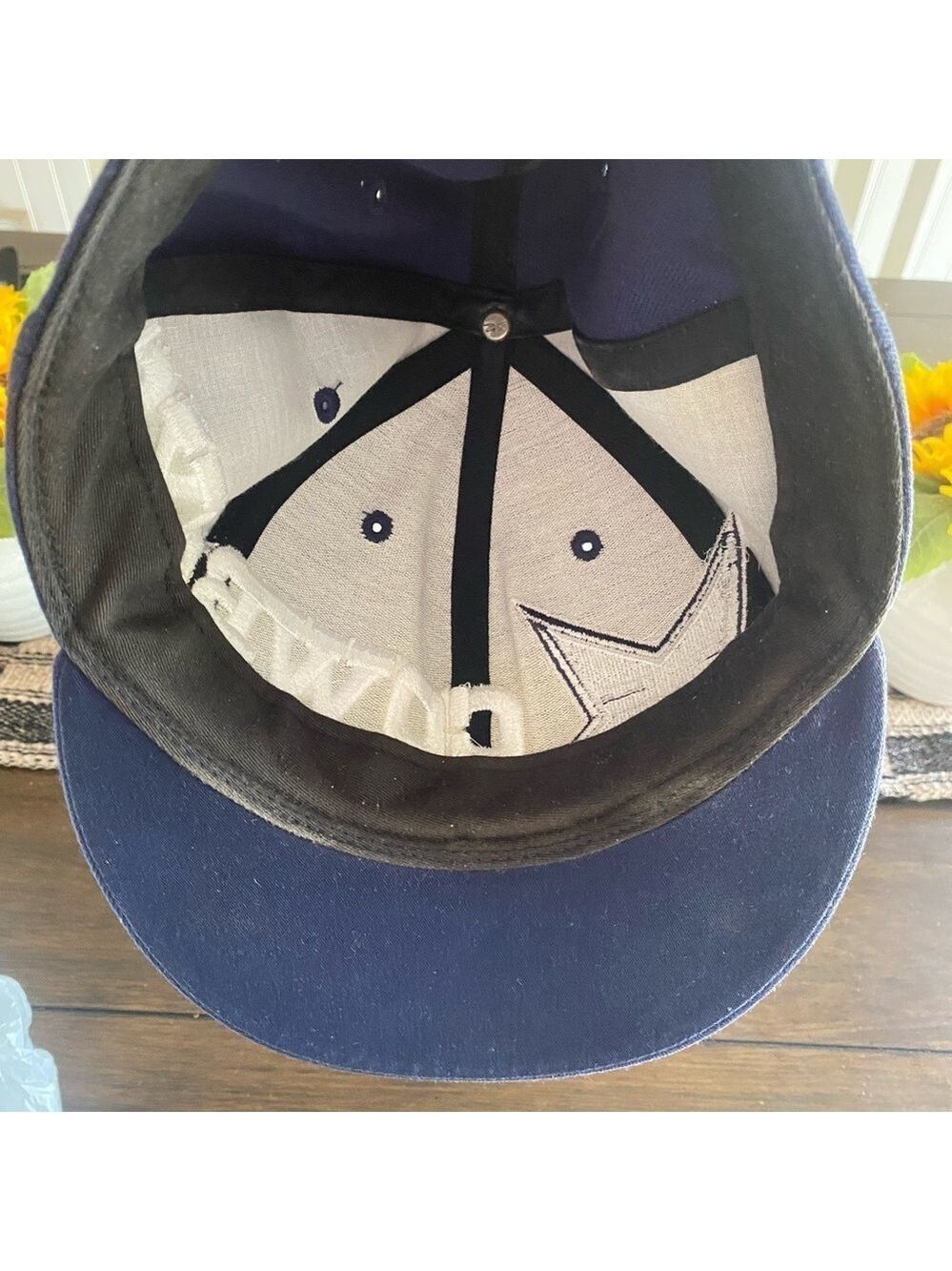 NFL Dallas Cowboy Hat 7 1/2. - Picture 6 of 6